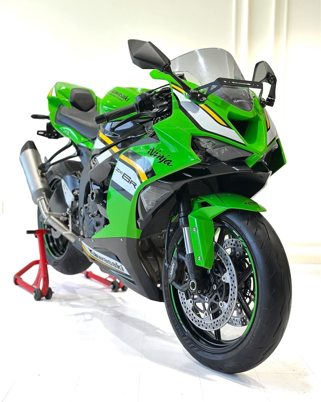 Kawasaki Ninja 6R – SuperMachines Delhi